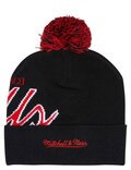 BULLS SCRIPT BURST POM BEANIE