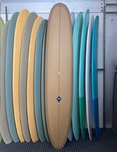 INTERNATIONAL-surf-Backdoor Surf