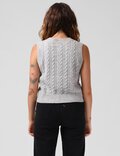 KNIT VEST