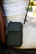 COURTENAY PLACE CROSSBODY BAG